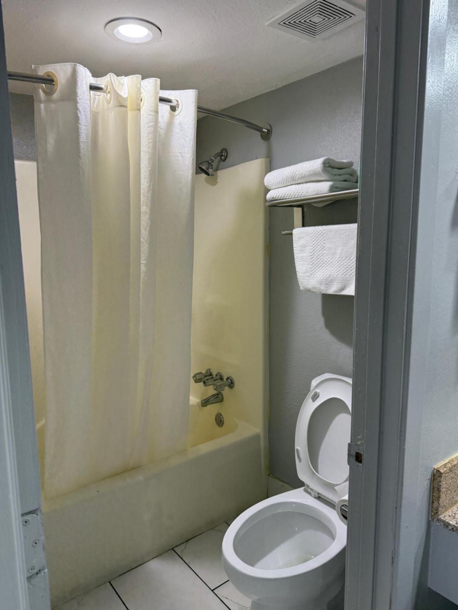 Quality Inn Indianola Luaran gambar